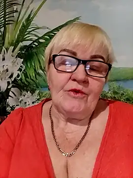 VioletSweet5566 online show from January 15, 7:12 am