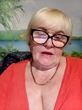 VioletSweet5566 online show from April 5, 7:20 pm