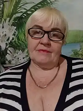 VioletSweet5566 online show from November 18, 1:36 pm