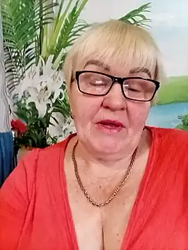 VioletSweet5566 online show from January 11, 11:06 am