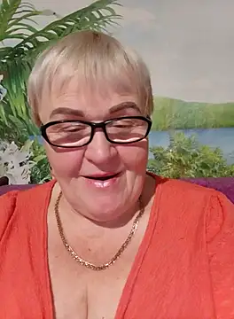 VioletSweet5566 online show from September 30, 5:41 pm