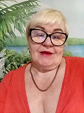 VioletSweet5566 online show from April 20, 6:38 am