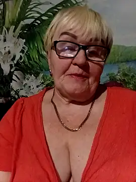 VioletSweet5566 online show from January 6, 7:29 pm