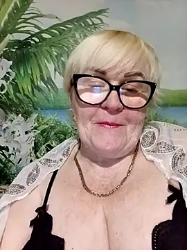 VioletSweet5566 online show from March 26, 6:39 pm