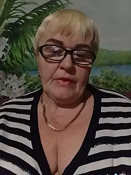 VioletSweet5566 online show from November 27, 3:34 pm