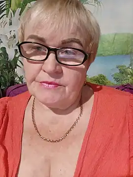 VioletSweet5566 online show from September 8, 7:02 pm