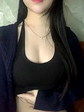 Snapshot of Lyly11 chatting on December 20, 2:36 am Lyly11 online show from December 20, 2:36 am