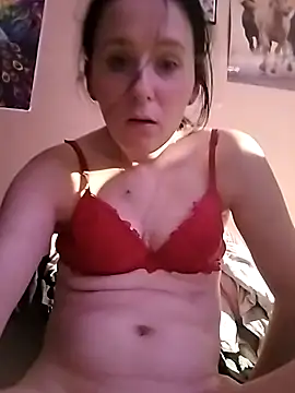 Snapshot of HardCouple33 chatting on March 27, 8:32 pm HardCouple33 online show from March 27, 8:32 pm