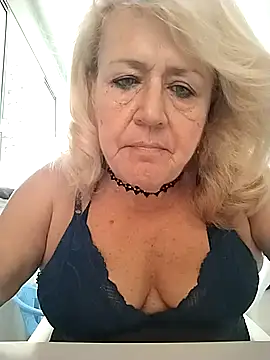 Belladama61 online show from March 6, 11:05 am