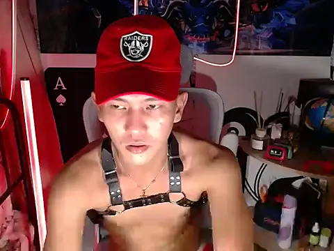 RalfAsian25 online show from February 17, 5:21 pm