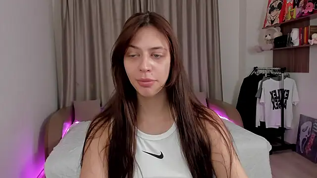 Snapshot of Daria_Promise chatting on October 10, 9:37 pm Daria Promise online show from October 10, 9:37 pm