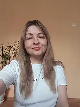 Snapshot of Kate2891 chatting on June 3, 4:33 pm Kate2891 online show from June 3, 4:33 pm