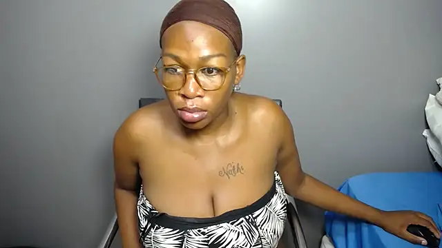 Ozimpho online show from February 6, 12:50 am