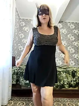 AliceGold5231 online show from September 22, 5:35 am