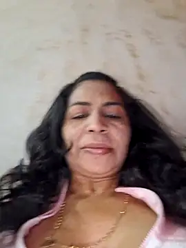 floresblancas online show from April 19, 1:56 pm