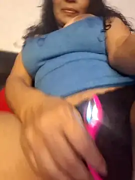 Snapshot of floresblancas chatting on November 30, 10:38 am floresblancas online show from November 30, 10:38 am