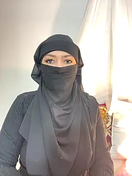 Snapshot of Amyraa_ chatting on October 18, 2:41 pm Amyraa online show from October 18, 2:41 pm