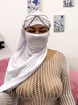 Amyraa  online show from December 2, 12:18 pm