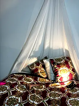 Amyraa  online show from November 9, 1:26 pm