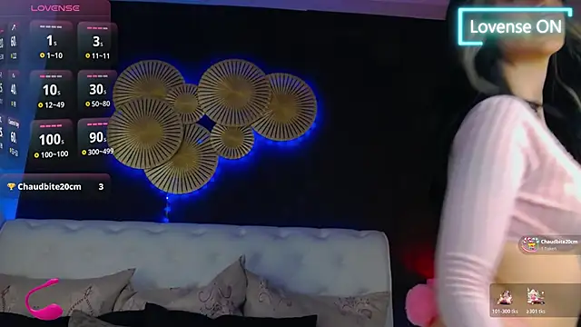 BellaKarma online show from February 21, 9:55 am