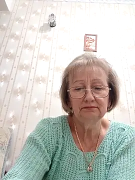 AlikaSwan5821 online show from December 3, 8:08 pm