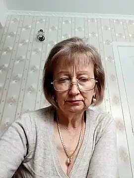 AlikaSwan5821 online show from October 16, 10:34 am