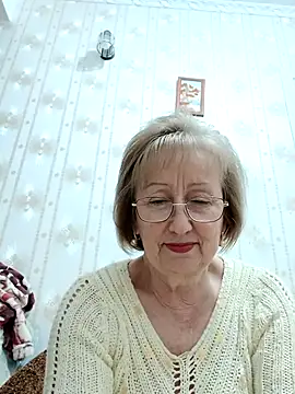 AlikaSwan5821 online show from December 15, 8:14 pm