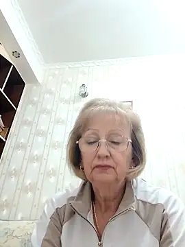 AlikaSwan5821 online show from October 22, 6:51 pm