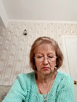 AlikaSwan5821 online show from October 21, 12:26 pm