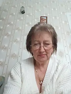 AlikaSwan5821 online show from February 7, 1:41 pm