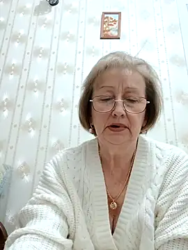 AlikaSwan5821 online show from December 5, 8:17 pm