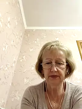 AlikaSwan5821 online show from September 26, 12:01 pm