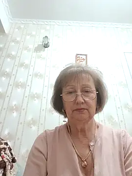 AlikaSwan5821 online show from December 17, 2:33 pm