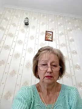 AlikaSwan5821 online show from December 2, 7:37 pm