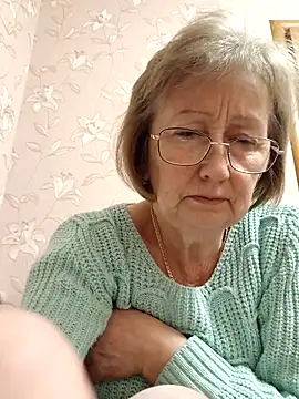 AlikaSwan5821 online show from February 25, 1:44 pm