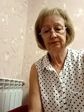 AlikaSwan5821 online show from September 23, 12:12 pm