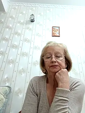 AlikaSwan5821 online show from September 30, 7:42 pm