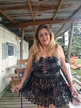 Snapshot of Misspapillon1840 chatting on September 30, 11:05 am Misspapillon1840 online show from September 30, 11:05 am