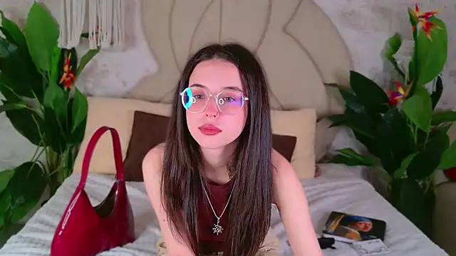 Snapshot of LANA_MILANO chatting on October 4, 3:57 pm LANA MILANO online show from October 4, 3:57 pm