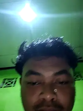 bagasFreedom online show from March 12, 8:13 pm