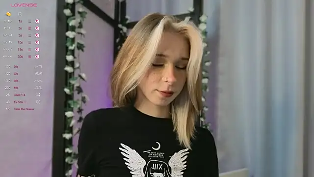 MiSeki online show from October 24, 7:46 pm