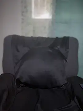  foreigntitts online show from October 27, 8:21 pm