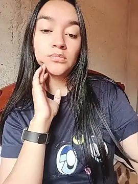 Snapshot of Williams_Hera chatting on June 6, 6:35 pm Williams Hera online show from June 6, 6:35 pm