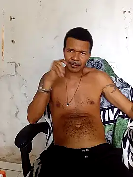 moreno25centimetro online show from April 19, 6:21 pm