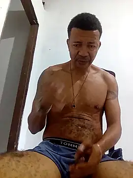 moreno25centimetro online show from June 14, 2:07 pm
