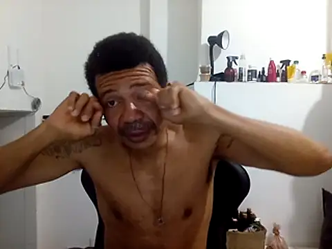 moreno25centimetro online show from October 7, 8:26 am