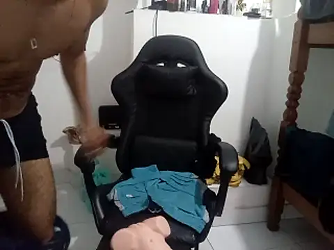 moreno25centimetro online show from October 12, 2:24 am