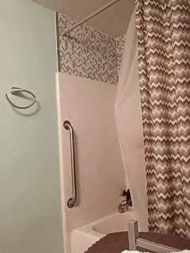 RichardW online show from December 19, 3:43 am