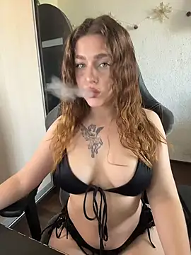 MikssMolly online show from May 28, 4:09 am