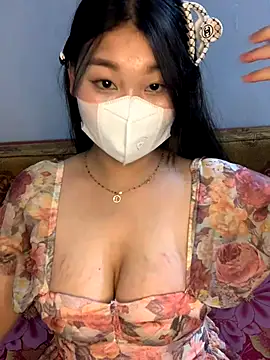 Snapshot of Samcutes chatting on October 18, 2:30 pm Samcutes online show from October 18, 2:30 pm